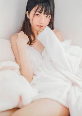 青娱乐AV黄片甜阴_4K手机免费观看完整